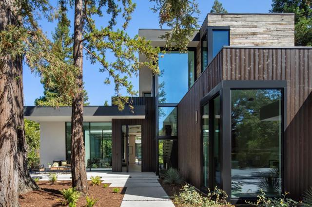 2171 Clayton Drive, Menlo Park CA: https://media.crmls.org/mediaz/64e02737-cd28-47ac-bf96-6e6377a66e75.jpg