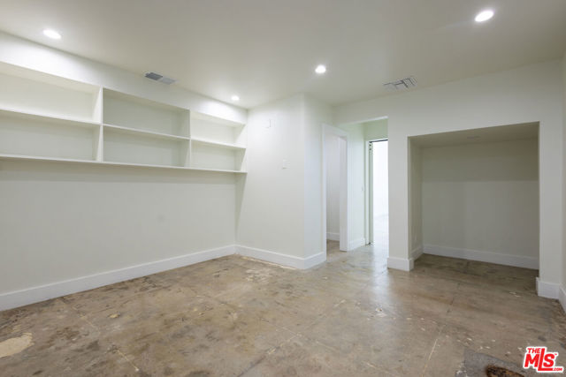  Commercial for Sale in Beverly Hills, California