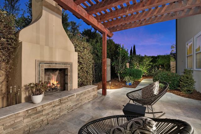 Detail Gallery Image 10 of 74 For 14323 Rancho Santa Fe Lakes Dr, Rancho Santa Fe,  CA 92067 - 5 Beds | 4/1 Baths