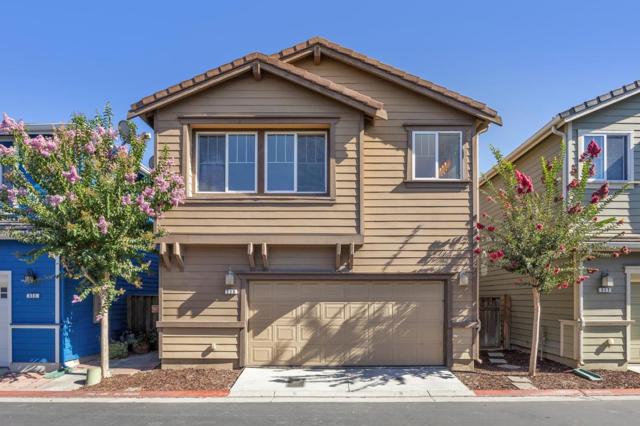 325 Rayos Del Sol Drive, San Jose CA: https://media.crmls.org/mediaz/64e3bfe3-6b0b-48ad-85cc-55eab0cb2b05.jpg