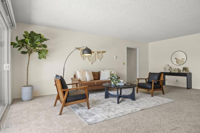 334 E Elfin Green, Port Hueneme CA: https://media.crmls.org/mediaz/64e3e07c-e1c7-493f-b13d-1df80da8de6e.jpg