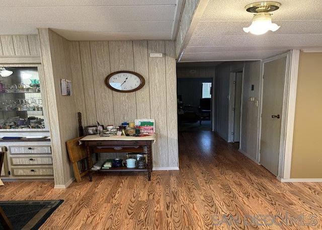 1501 Anza, Vista CA: https://media.crmls.org/mediaz/64e42332-1155-40a7-84f7-ab3a917be94e.jpg