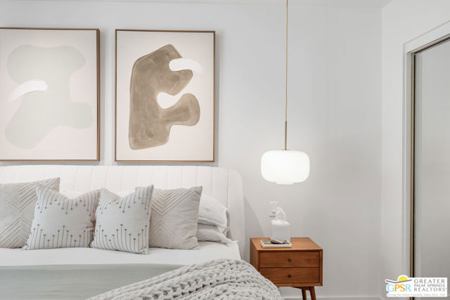 1821 Sandcliff Road, Palm Springs CA: https://media.crmls.org/mediaz/64e4ad9c-3757-4324-bc49-934b967724cc.jpg