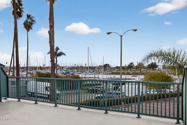 2901 Peninsula Road, Oxnard CA: https://media.crmls.org/mediaz/64e6bb40-bd20-4f22-8e2f-aa34698be1a8.jpg