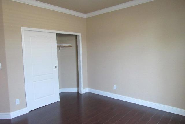 1085 Tasman Drive, Sunnyvale CA: https://media.crmls.org/mediaz/64e72540-b71a-4310-9421-24290ae71123.jpg