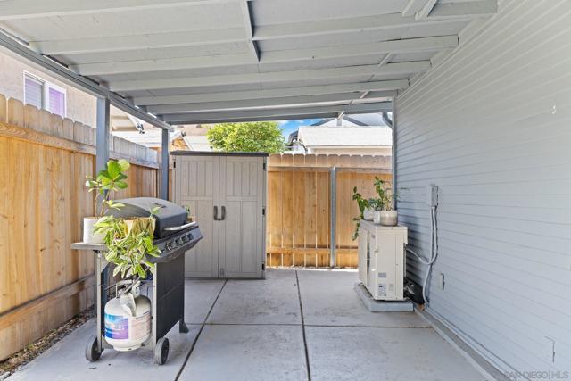 4175 Chamoune Ave, San Diego CA: https://media.crmls.org/mediaz/64e7537c-0b22-44d9-9f50-674a44d1c147.jpg