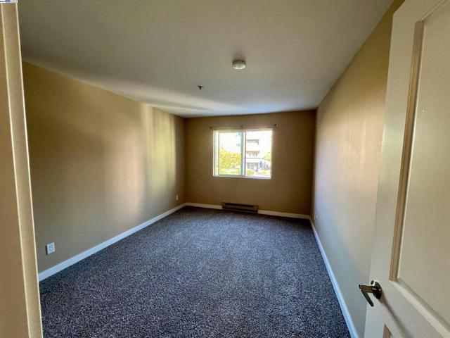 Image 20 of 38 For 6400 Christie Ave  5211
