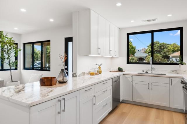 120 Abelia Way, East Palo Alto CA: https://media.crmls.org/mediaz/64e7ccdb-5978-44b0-8133-dc81475fc938.jpg