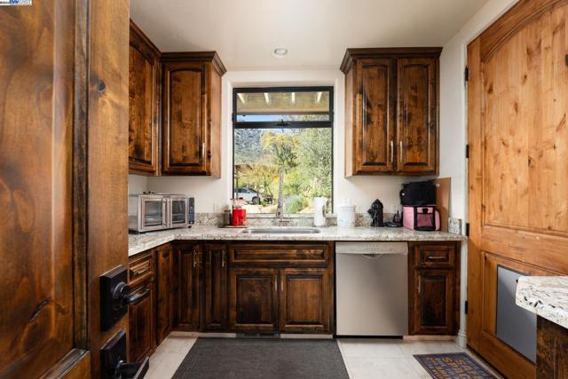 Image 15 of 60 For 48250 Fork Dr
