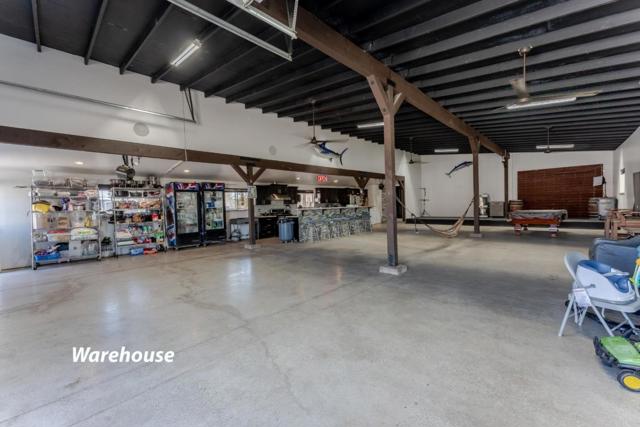 8440 Lovers Lane, Hollister CA: https://media.crmls.org/mediaz/64e88110-7e61-4a26-9556-b4650548a056.jpg