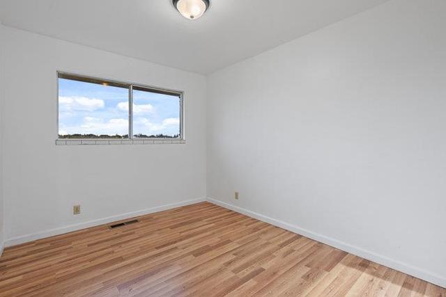 1080 Fairview Road, Hollister CA: https://media.crmls.org/mediaz/64e96a26-8c32-40c2-909d-8de370bae1c7.jpg