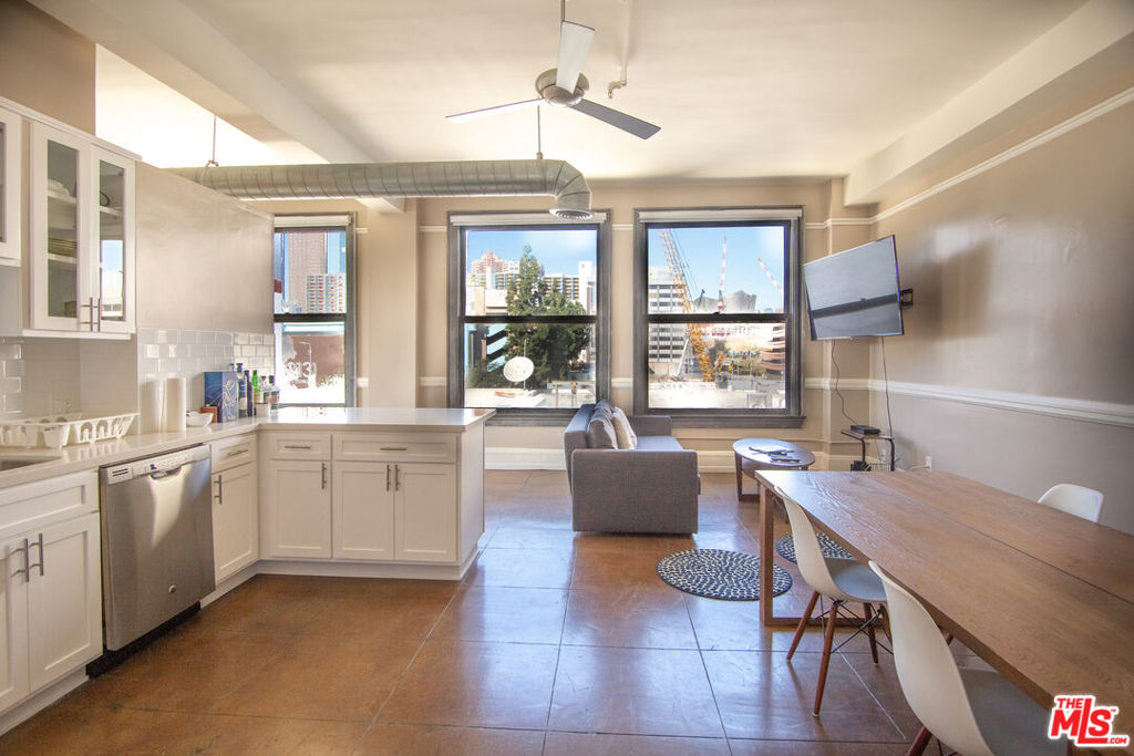 108 W 2ND Street 309, Los Angeles, CA 90012