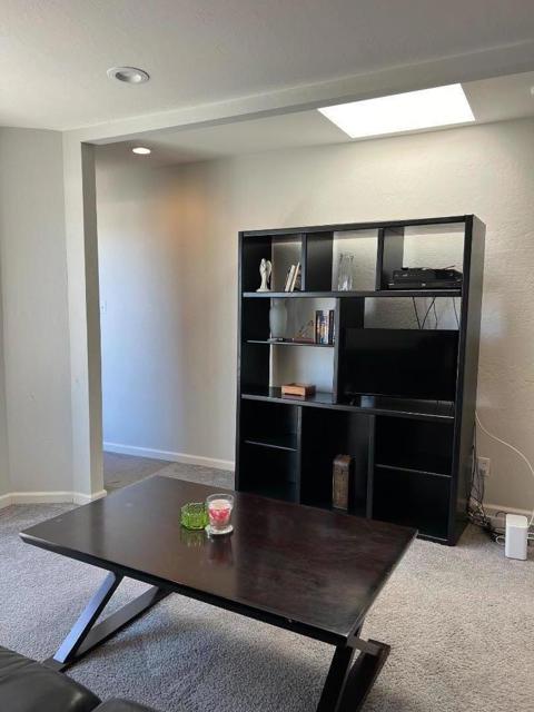 426 Arkansas Street, San Francisco CA: https://media.crmls.org/mediaz/64eb6cff-5105-42de-bb7c-150604dc9093.jpg