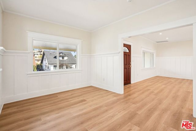 247 S Benton Way, Los Angeles CA: https://media.crmls.org/mediaz/64ec079c-fa7f-41c0-9ccb-8056c978a4db.jpg