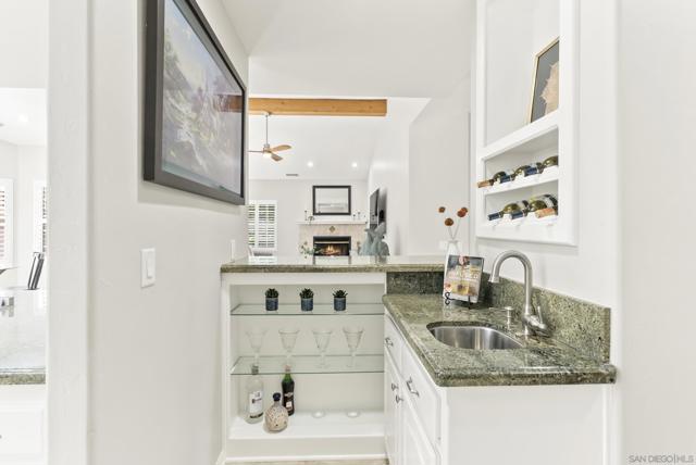 16258 Windpiper, Poway CA: https://media.crmls.org/mediaz/64ee0ca6-1c8a-443f-8730-28c35c114f04.jpg