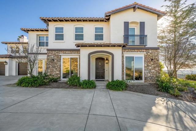 Detail Gallery Image 8 of 64 For 30809 Chateau Haut Briant, Bonsall,  CA 92003 - 4 Beds | 4/1 Baths