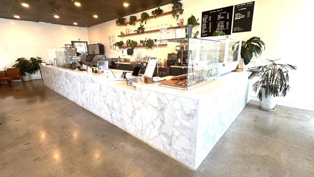 3560 3560 G Street, Merced CA: https://media.crmls.org/mediaz/64f01590-1b4e-40bd-8676-fea5a1e26b38.jpg