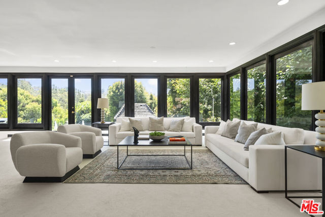 Drew Fenton | 10981 Bellagio Road Los Angeles CA | MLS: 7860268