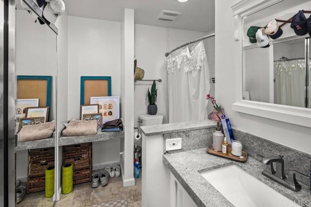 Detail Gallery Image 20 of 66 For 943 45 Windy Hill, Encinitas,  CA 92024 - 4 Beds | 4 Baths