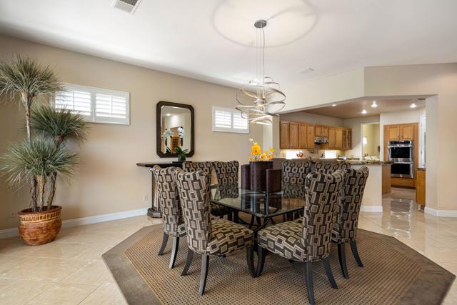 78328 Calle Las Ramblas, La Quinta CA: https://media.crmls.org/mediaz/64f184c8-42c3-4e57-a90c-c7fb9ed9fd89.jpg