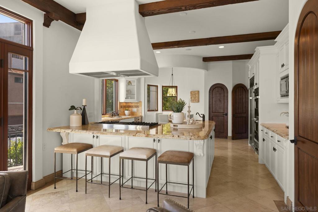 1745 Amalfi St - photo 8