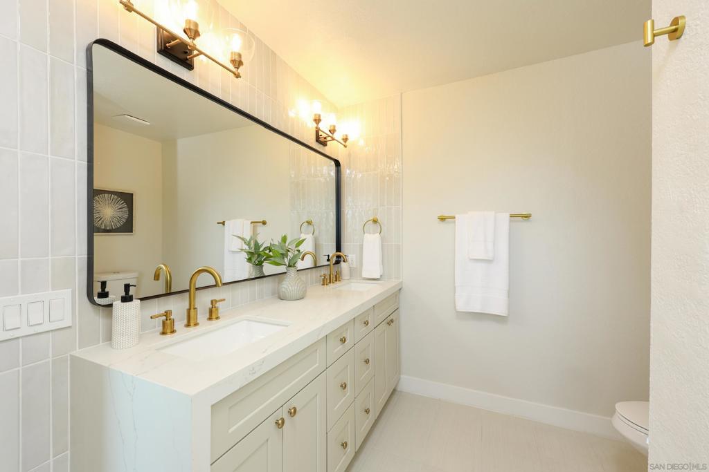 658 Santa Fe Dr. - photo 15