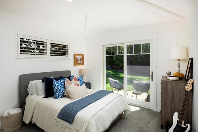 Image 15 of 31 For 63 Ridgecourt