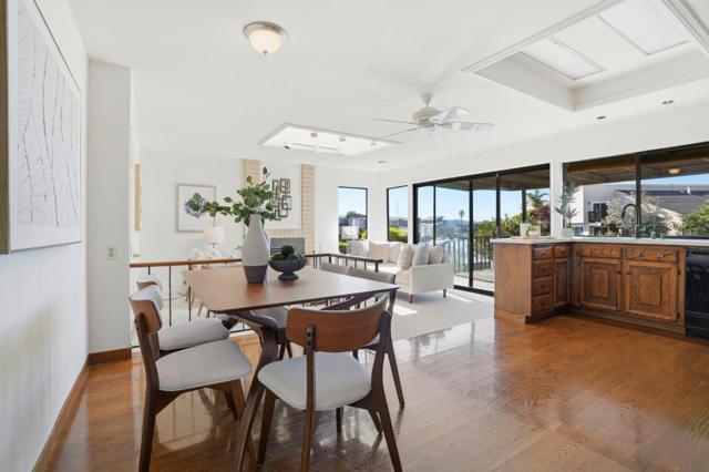 1190 Flying Fish Street, Foster City CA: https://media.crmls.org/mediaz/64f3c330-7f14-4b9f-bb99-918425396075.jpg