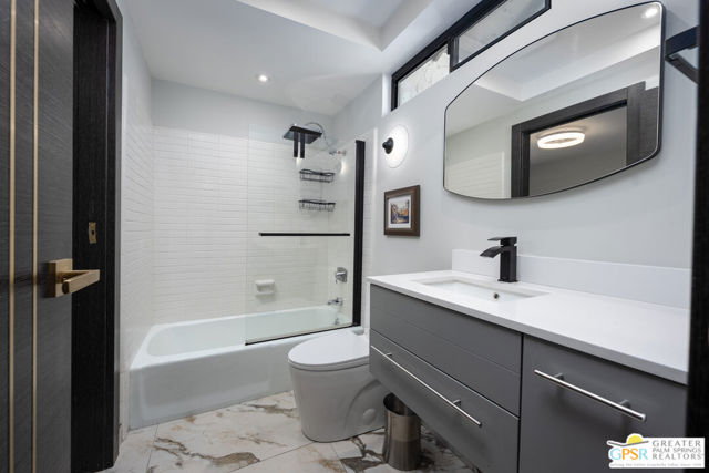 2487 S Gene Autry Trail #A, Palm Springs, CA 92264