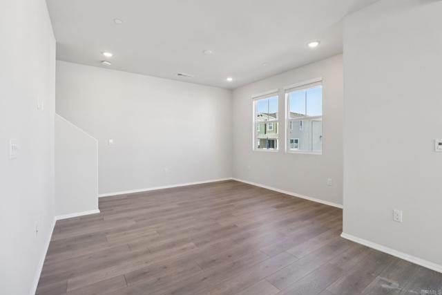 Detail Gallery Image 8 of 24 For 201 Palm Rd, San Marcos,  CA 92069 - 2 Beds | 2/1 Baths