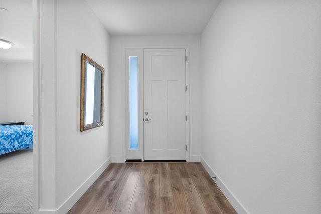 2008 White Oak Drive, Hollister CA: https://media.crmls.org/mediaz/64f427b0-06db-40d0-b38a-3af00039d224.jpg