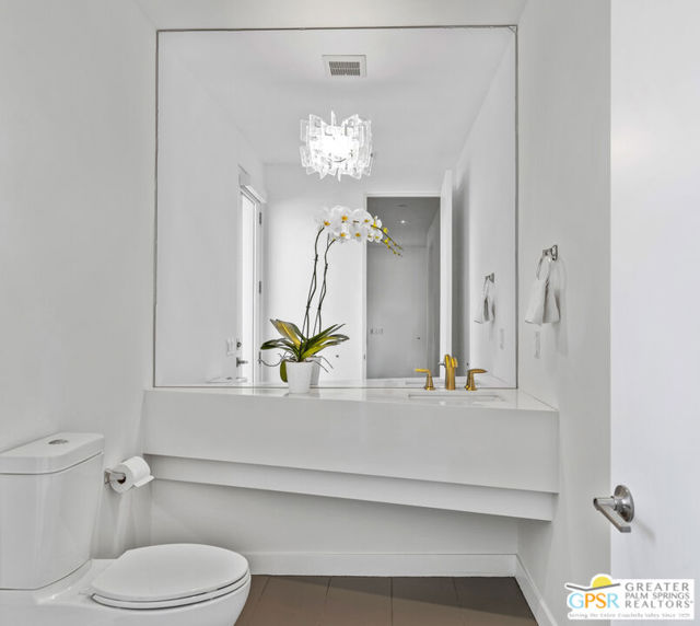 23297509 Listing Image 35