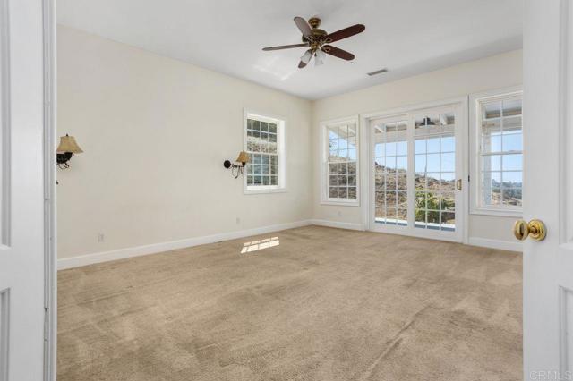 1101 York Dr., Vista CA: https://media.crmls.org/mediaz/64f718c9-fc77-47d1-b87c-983a7cfceaf1.jpg