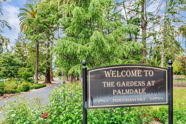 43150 Calle Familia, Fremont CA: https://media.crmls.org/mediaz/64f7d636-3dbb-4650-af32-5178a0413c61.jpg
