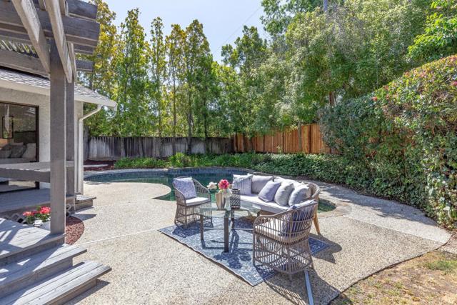 20412 CUNNINGHAM Place, Saratoga CA: https://media.crmls.org/mediaz/64f88362-0854-49cd-867e-fec231766960.jpg