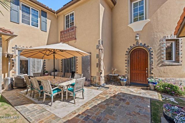 5492 Calarosa Ranch Road, Camarillo CA: https://media.crmls.org/mediaz/64f9a15a-a3c7-446b-a29b-f6a404666593.jpg