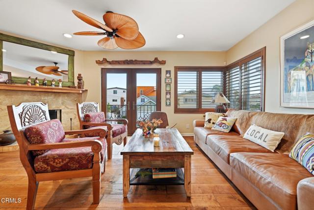 Detail Gallery Image 18 of 73 For 137 Fillmore Ave, Oxnard,  CA 93035 - 3 Beds | 3 Baths