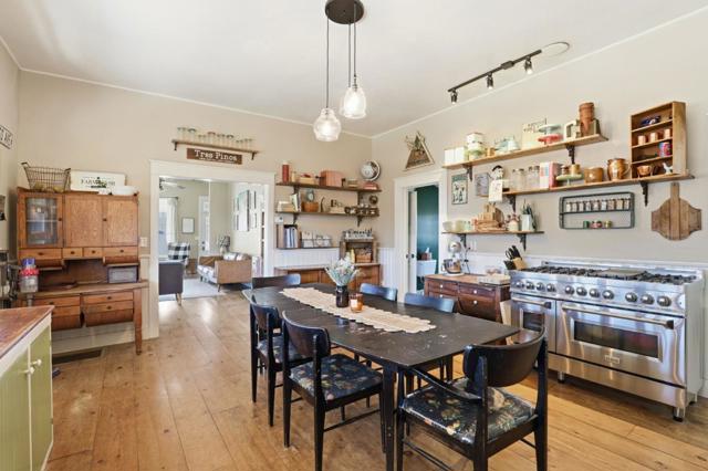 6750 F Street, Tres Pinos CA: https://media.crmls.org/mediaz/64fae6a7-36ff-42e3-8748-a1b7c526cc95.jpg