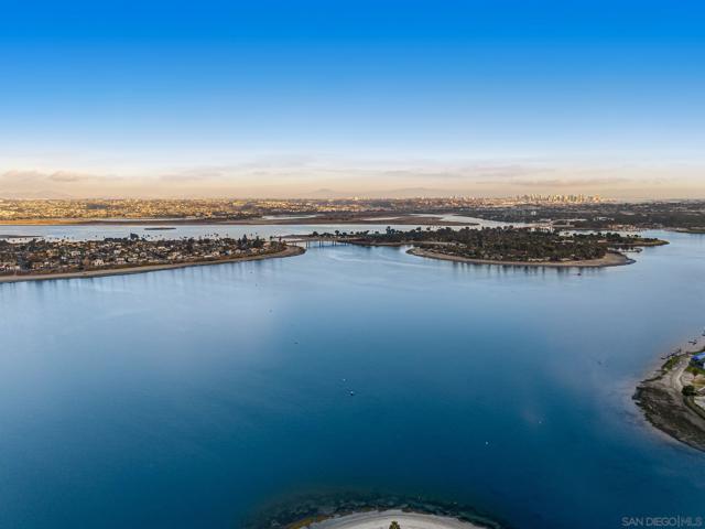 3656 Bayside Walk, San Diego, California 92109, ,Multi-Family,For Sale,Bayside Walk,250021383SD