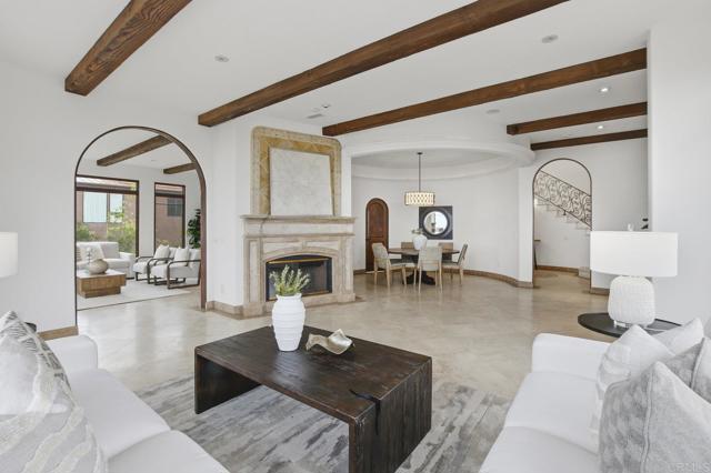 1745 Amalfi Street, La Jolla CA: https://media.crmls.org/mediaz/64fb94b9-90e6-432e-8ecc-e4f8c8f2de20.jpg