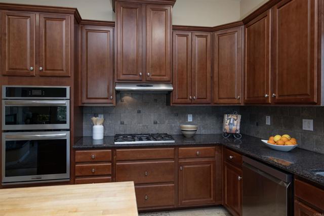 Detail Gallery Image 10 of 29 For 120 N Upas, Escondido,  CA 92025 - 4 Beds | 2/1 Baths