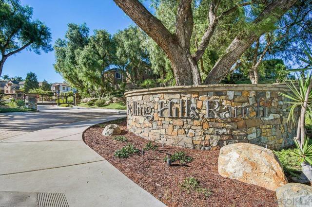2957 Ranch Gate Rd, Chula Vista CA: https://media.crmls.org/mediaz/64fc16d3-a2f7-4d9d-8406-7fef9fb04160.jpg