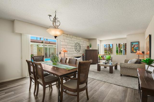 290 S San Jacinto Drive, Palm Springs CA: https://media.crmls.org/mediaz/64fc227b-0384-4ba8-b8a1-89d5318d6c23.jpg