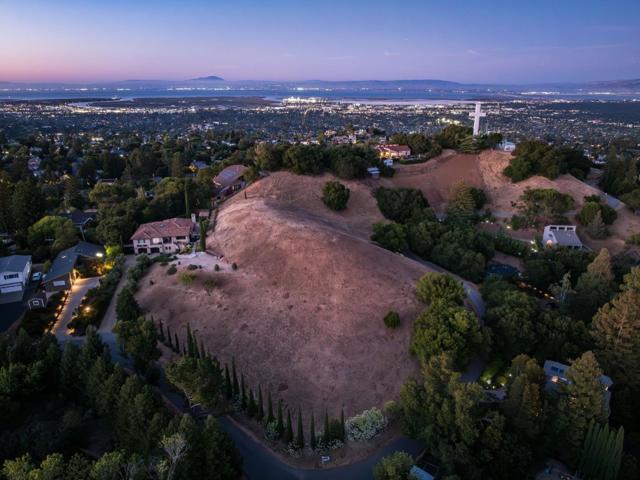 0 California Way, Redwood City CA: https://media.crmls.org/mediaz/64fc5358-4c3a-4a6e-9eeb-c069e8ca79a1.jpg