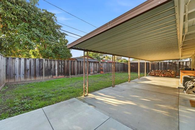 1863 Sarasota Way, San Jose CA: https://media.crmls.org/mediaz/64fc57bd-5cc9-4efb-a247-290881455564.jpg