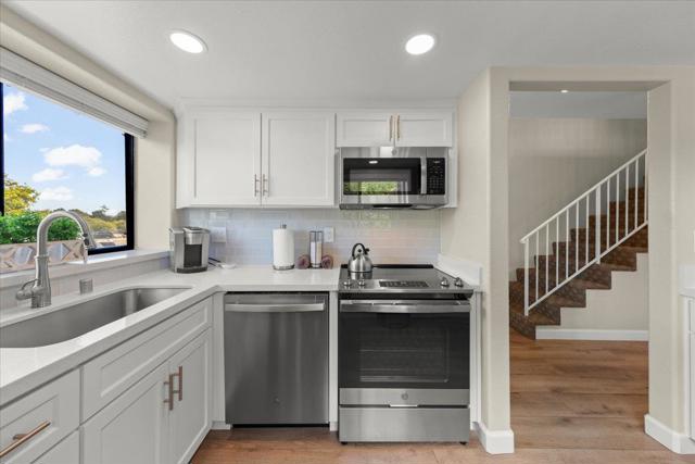 29 Seascape Resort Drive, Aptos CA: https://media.crmls.org/mediaz/64fc959e-a3dc-4d1f-bdba-6a8ee85b1a94.jpg