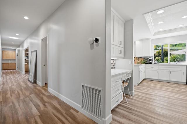 Detail Gallery Image 12 of 74 For 4851 Sweetgrass Ln, Bonsall,  CA 92003 - 4 Beds | 2/1 Baths