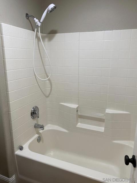 1162 Delano Court, Chula Vista CA: https://media.crmls.org/mediaz/64fe0696-13e8-40d4-b3a3-bd7006aa4bad.jpg