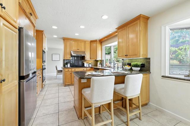 3484 Clover Oak Drive, San Jose CA: https://media.crmls.org/mediaz/64fe7921-49ad-4330-9f69-3de01dae0c1f.jpg
