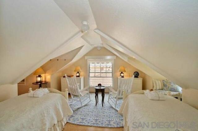 307 Rosemont - photo 13